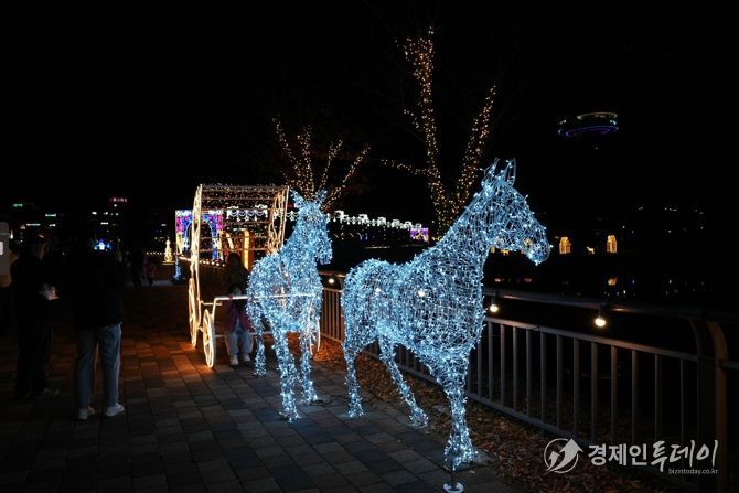 빛가람 빛정원 페스타 ‘빛의 마차’