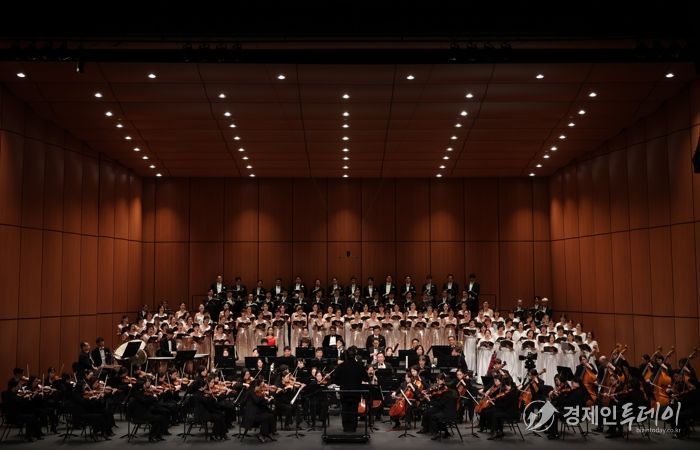 당진문화재단·당진시충남합창단이 함께하는 '2025 송년음악회' 성료