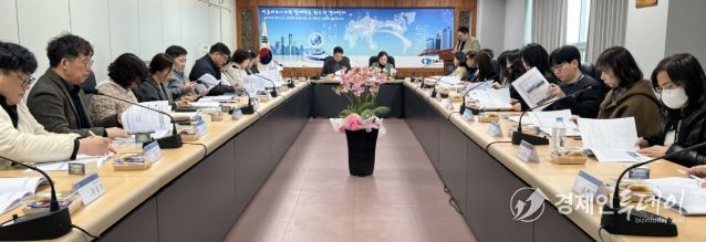 20일 영천상공회의소에서 사회복지시설 및 기관·단체 실무자들이 참석한 가운데 지역사회보장협의체 실무협의체 회의가 개최됐다.